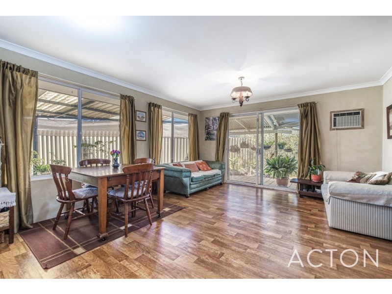 4 Gaffney Ridge, Clarkson WA 6030