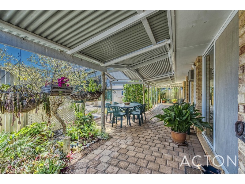 4 Gaffney Ridge, Clarkson WA 6030