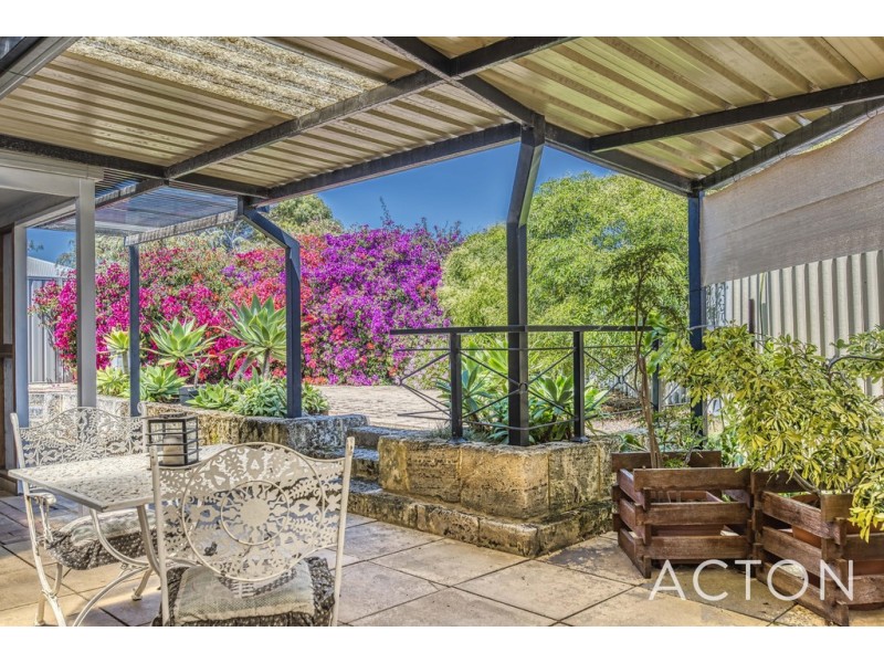 4 Gaffney Ridge, Clarkson WA 6030