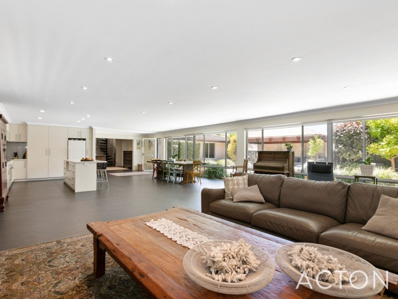 116 Branksome Gardens, City Beach WA 6015