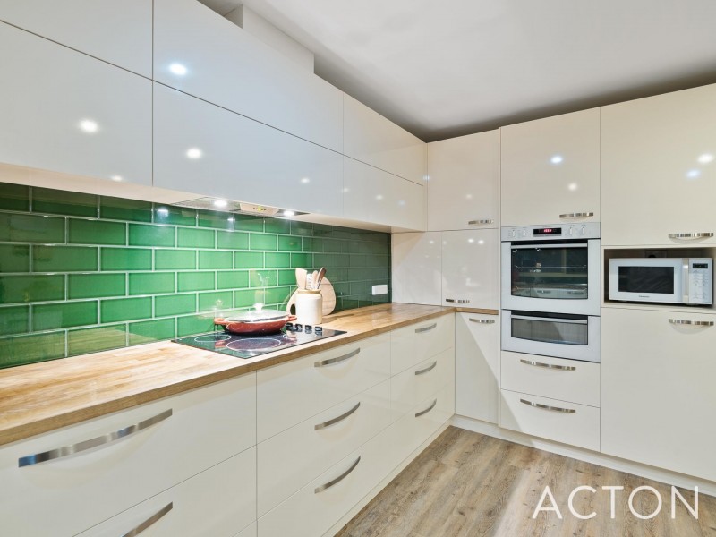 3 Arnold Crescent, Kardinya WA 6163