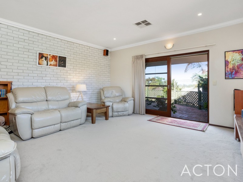 3 Arnold Crescent, Kardinya WA 6163