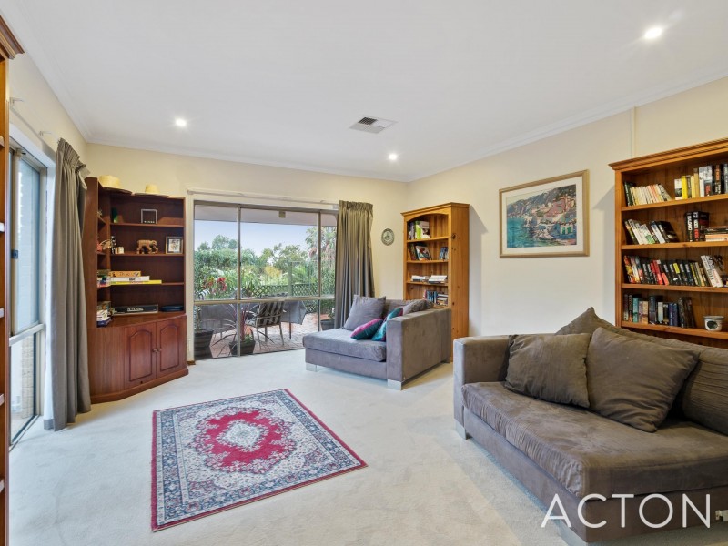 3 Arnold Crescent, Kardinya WA 6163
