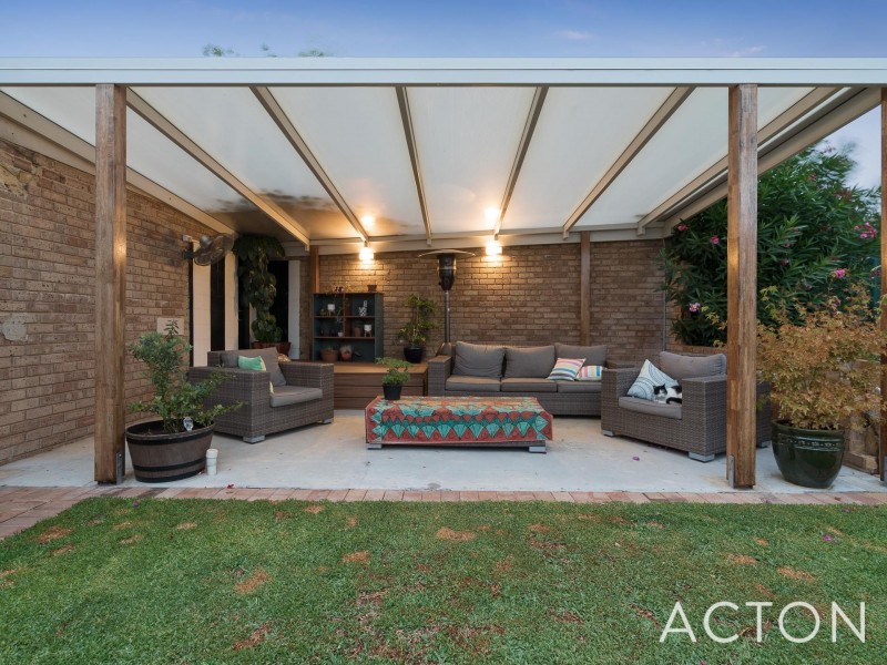 3 Arnold Crescent, Kardinya WA 6163