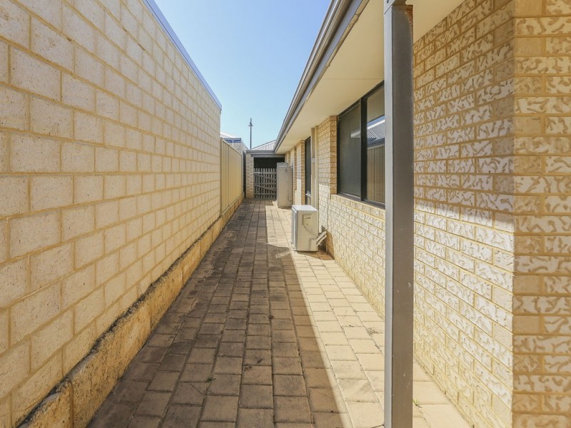 3 Kinvara Way, Ridgewood WA 6030