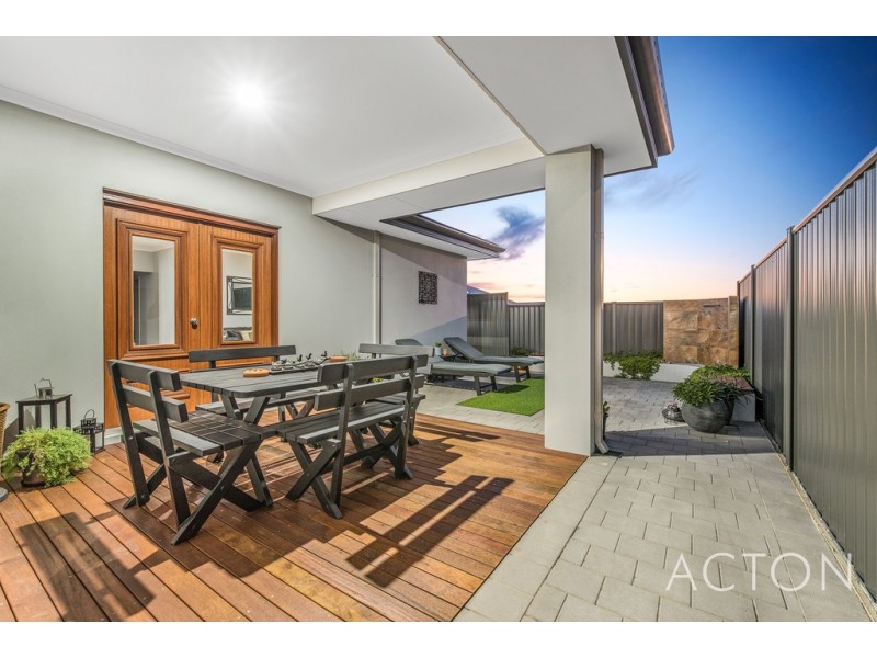 2 Marginella Boulevard, Jindalee WA 6036