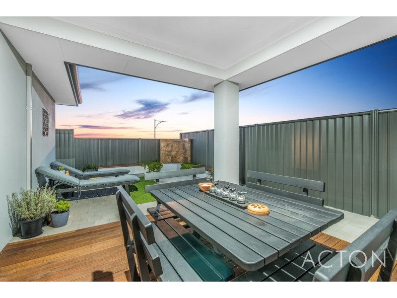 2 Marginella Boulevard, Jindalee WA 6036