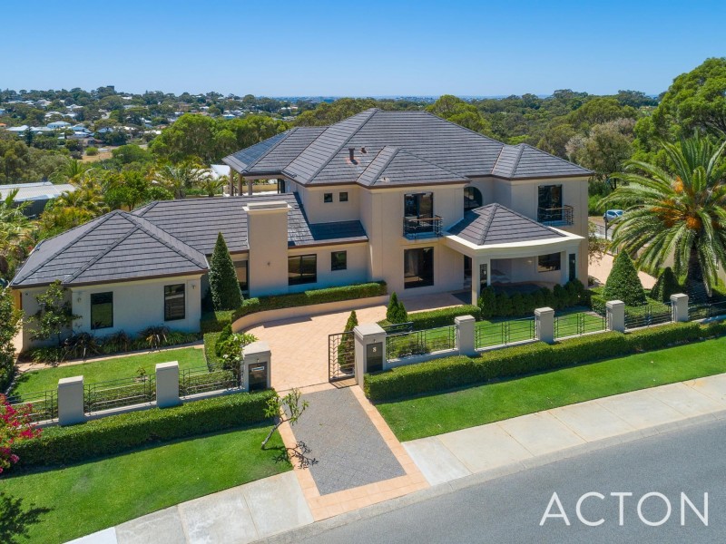 8 Tilton Terrace, City Beach WA 6015