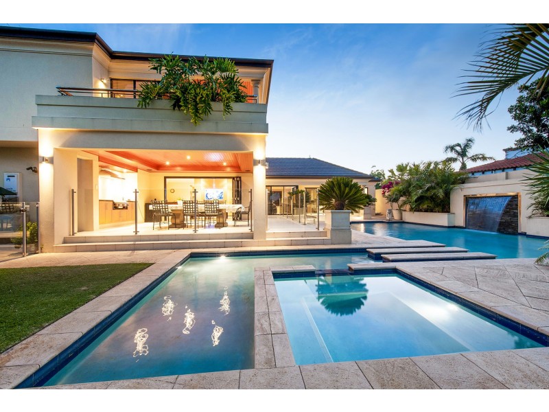 8 Tilton Terrace, City Beach WA 6015