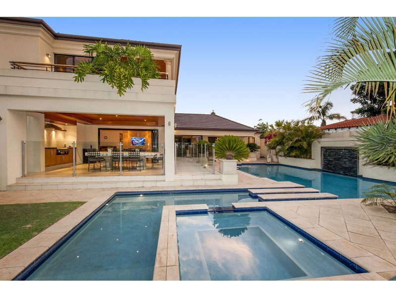 8 Tilton Terrace, City Beach WA 6015