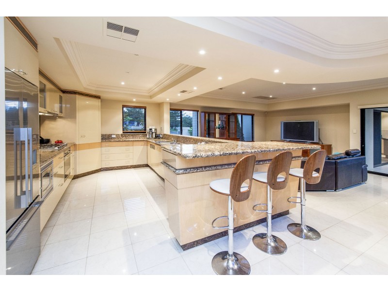 8 Tilton Terrace, City Beach WA 6015