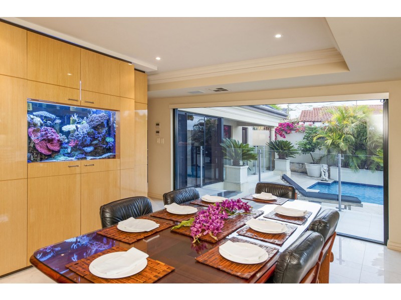 8 Tilton Terrace, City Beach WA 6015