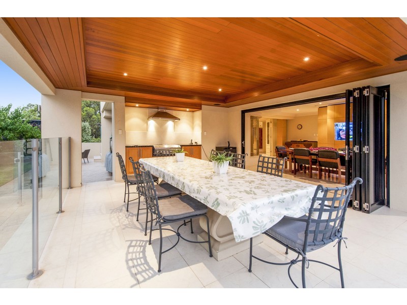 8 Tilton Terrace, City Beach WA 6015