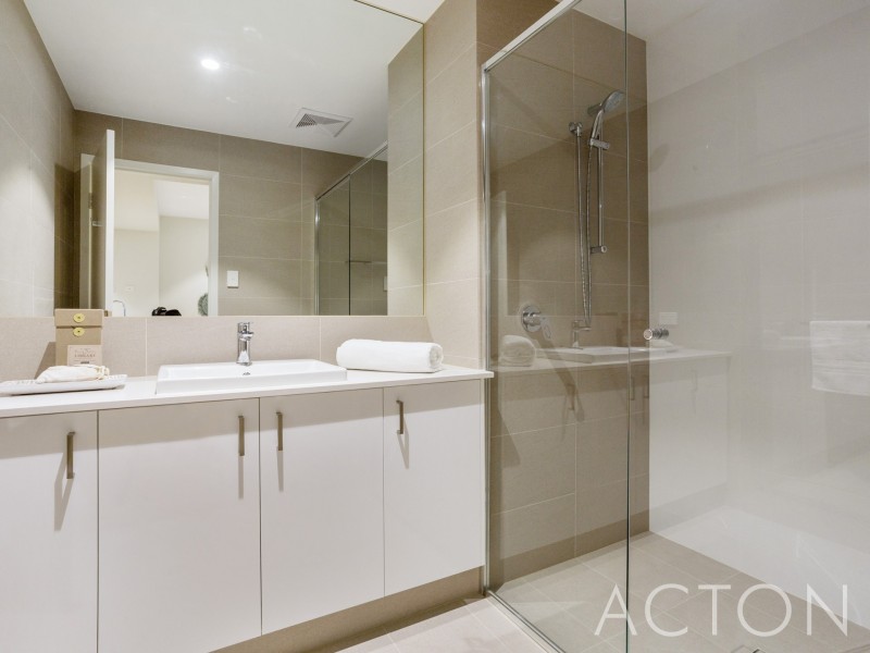 27/13 O’Connor Close, North Coogee WA 6163