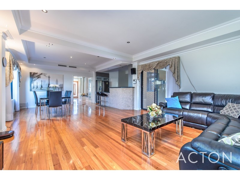 3 La Trobe Street, Landsdale WA 6065