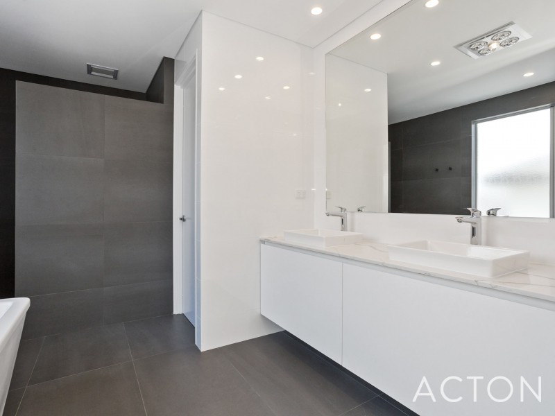 135A Colin Road, Wembley Downs WA 6019