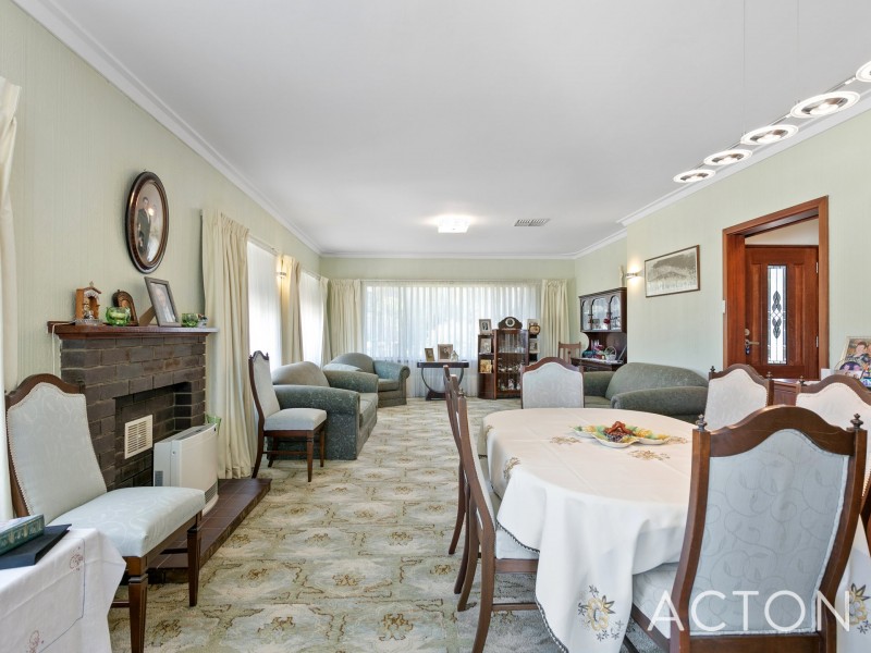 17 Palana Road, City Beach WA 6015