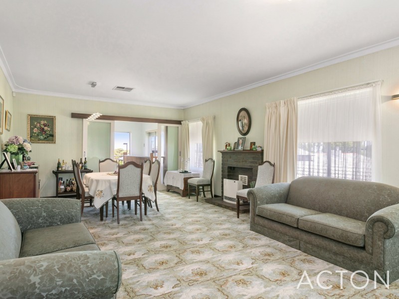 17 Palana Road, City Beach WA 6015