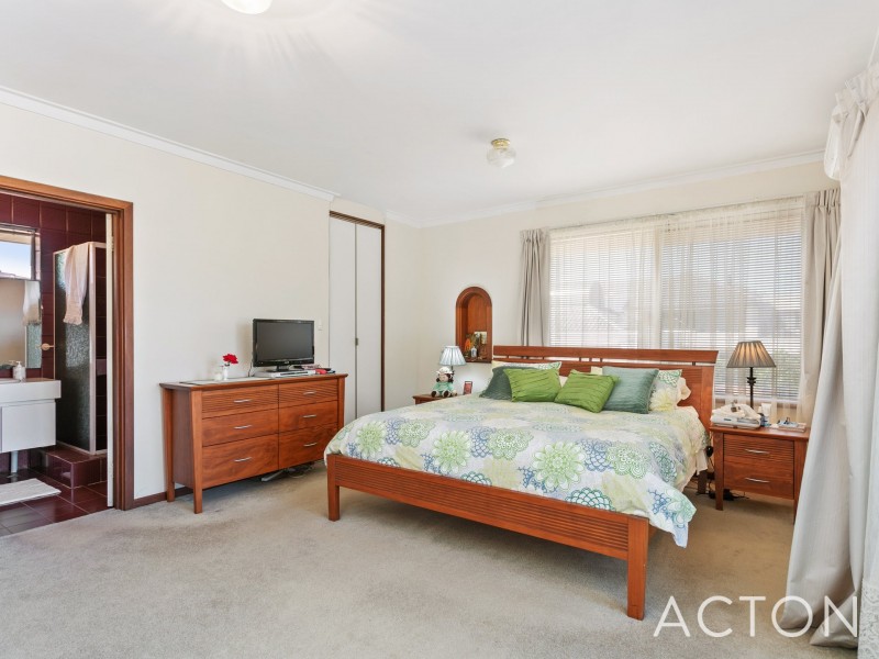 17 Palana Road, City Beach WA 6015