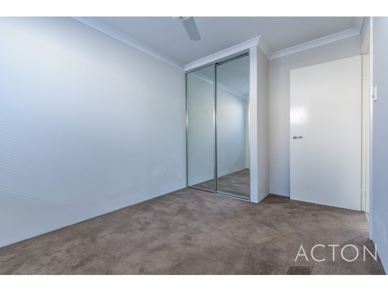 13 Amsterdam Crescent, Alkimos WA 6038