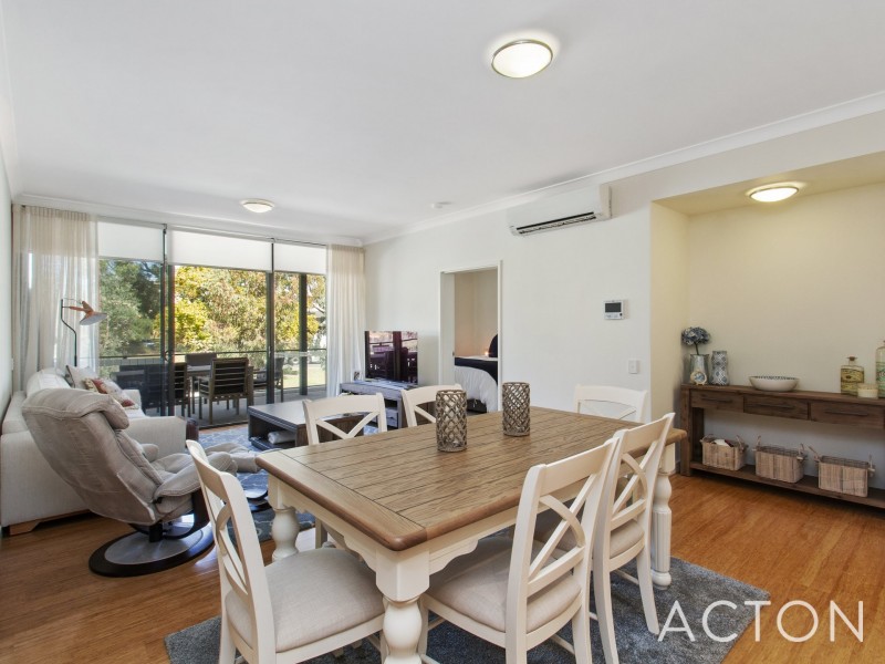 17/2 Dynevor Rise, Floreat WA 6014
