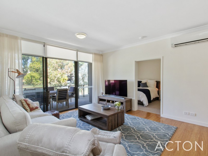 17/2 Dynevor Rise, Floreat WA 6014
