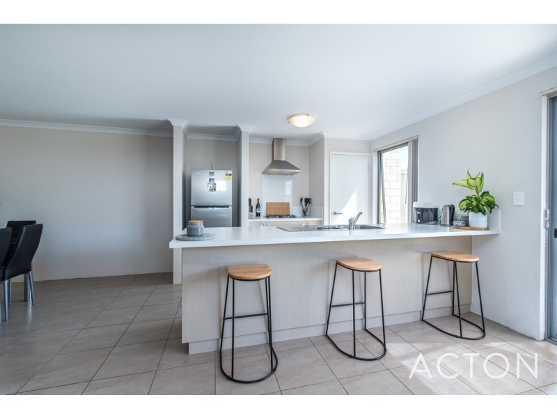 30 Skysail Avenue, Alkimos WA 6038