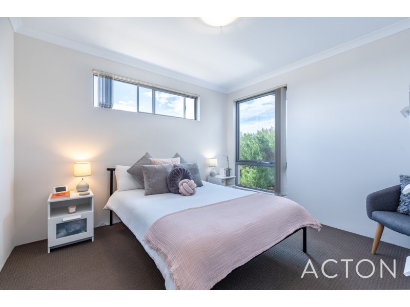 30 Skysail Avenue, Alkimos WA 6038