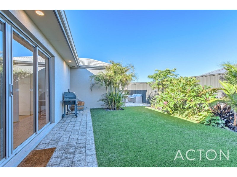 65 Equinox Avenue, Eglinton WA 6034