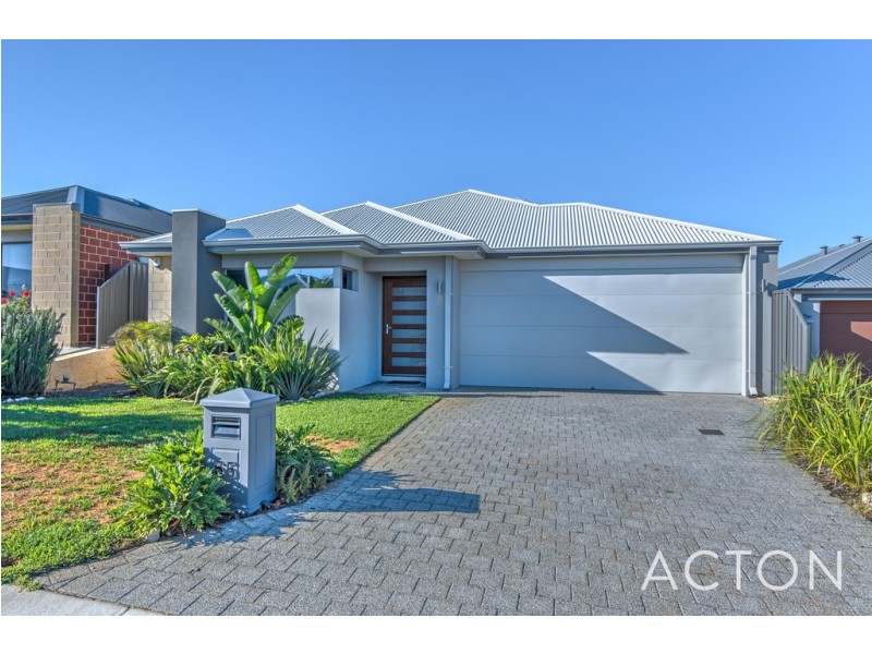 65 Equinox Avenue, Eglinton WA 6034