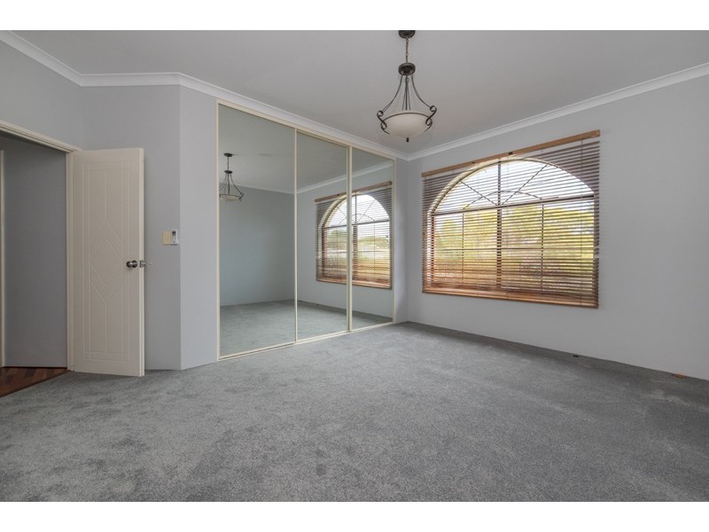 38 Hazel Avenue, Quinns Rocks WA 6030