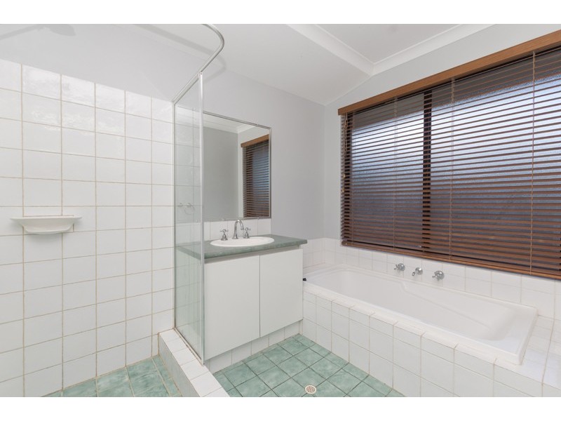 38 Hazel Avenue, Quinns Rocks WA 6030