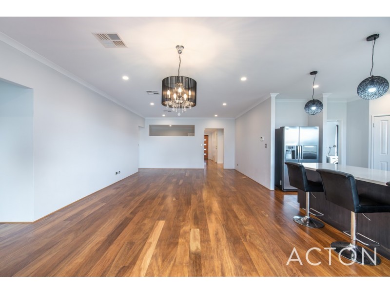 8 Fairgrounds Parkway, Alkimos WA 6038