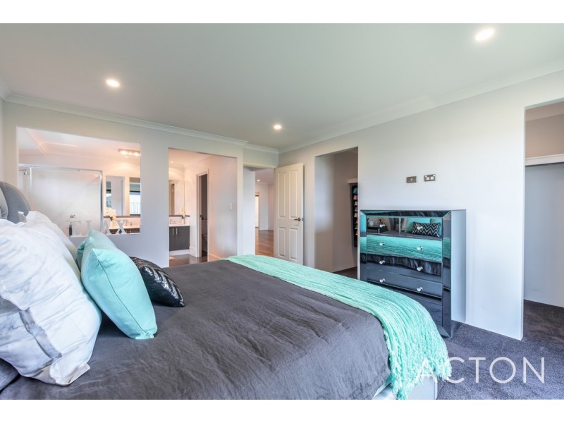 8 Fairgrounds Parkway, Alkimos WA 6038