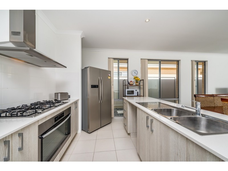 12 Amsterdam Crescent, Alkimos WA 6038