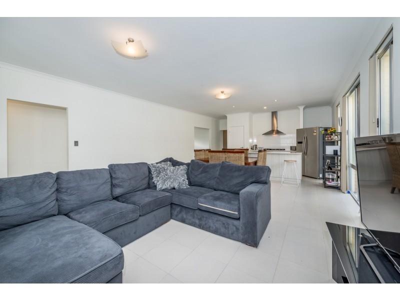 12 Amsterdam Crescent, Alkimos WA 6038