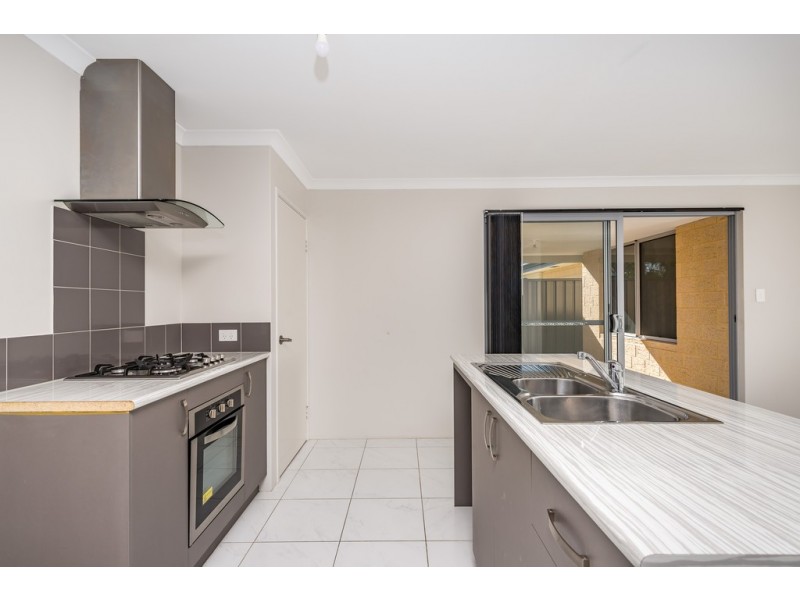 36 Cuddlepie Turn, Banksia Grove WA 6031