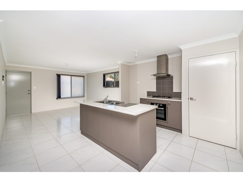 36 Cuddlepie Turn, Banksia Grove WA 6031