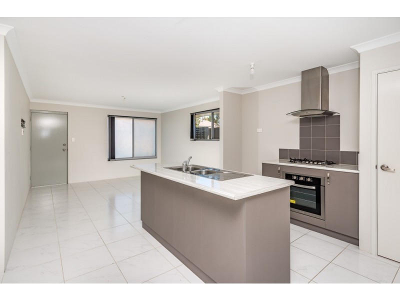 36 Cuddlepie Turn, Banksia Grove WA 6031