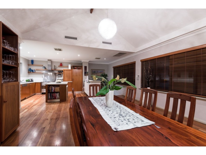 206A Ewen Street, Doubleview WA 6018