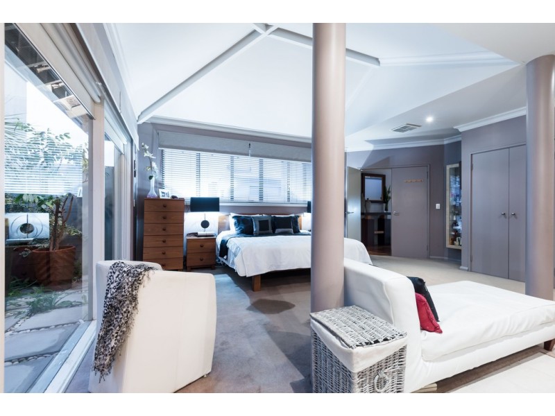 206A Ewen Street, Doubleview WA 6018