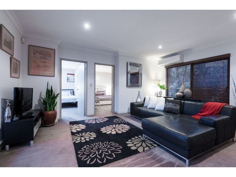 206A Ewen Street, Doubleview WA 6018