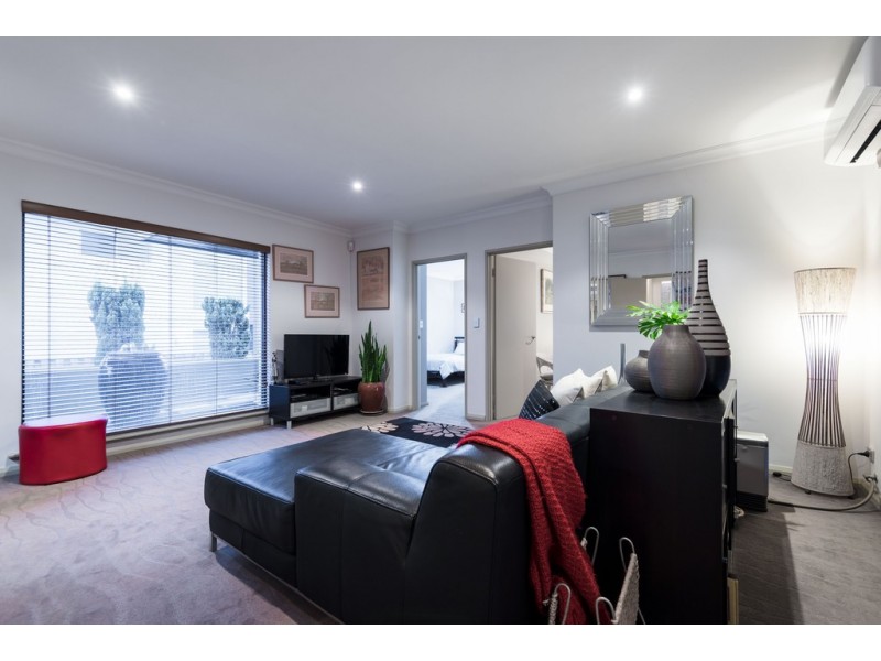 206A Ewen Street, Doubleview WA 6018