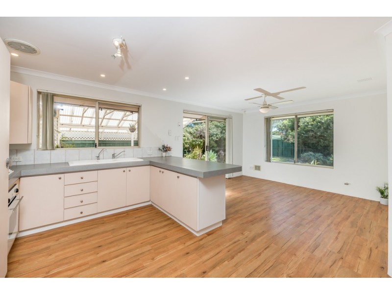 11 Hunn Court, Quinns Rocks WA 6030