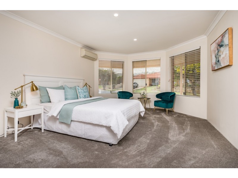 7 Ostend Parade, Mindarie WA 6030