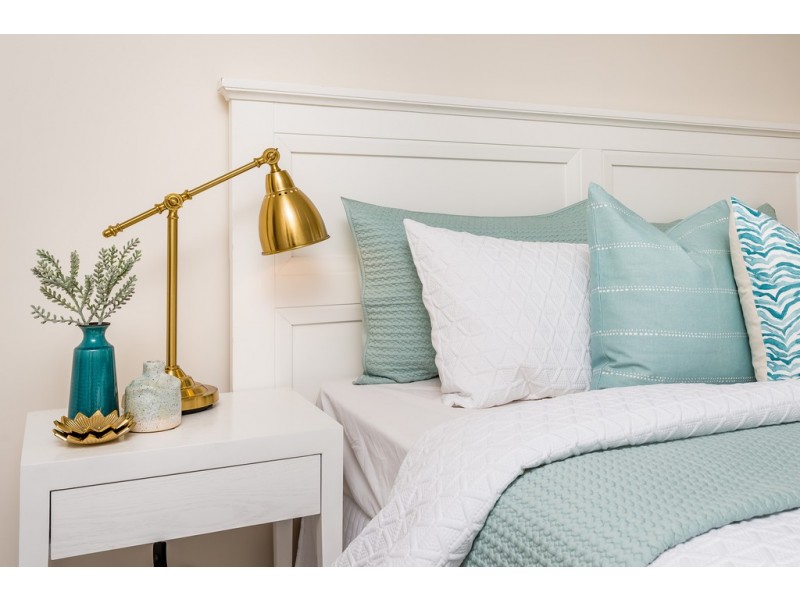 7 Ostend Parade, Mindarie WA 6030