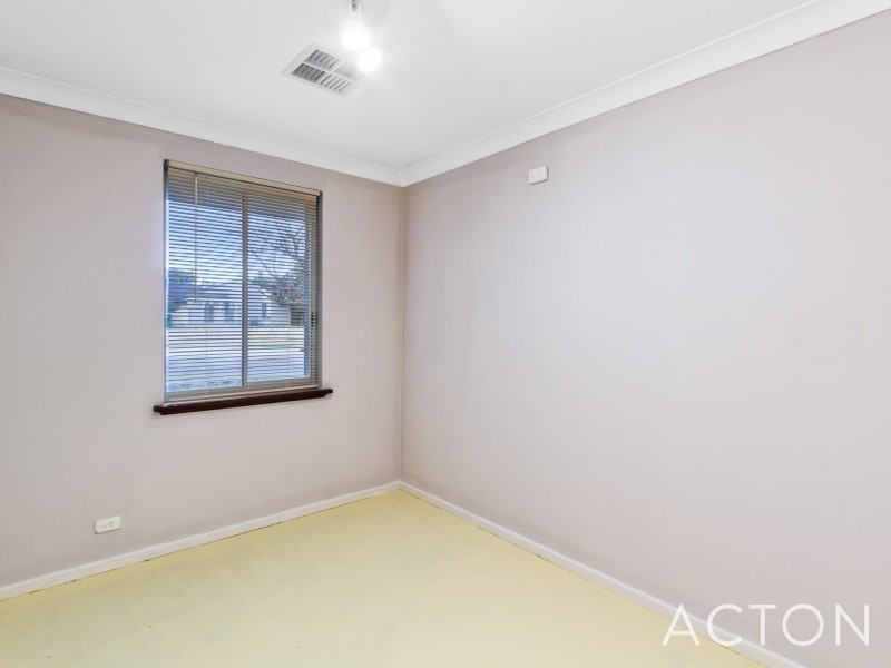 102 Dampier Avenue, Mullaloo WA 6027