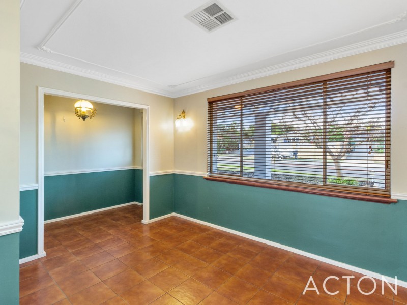 102 Dampier Avenue, Mullaloo WA 6027