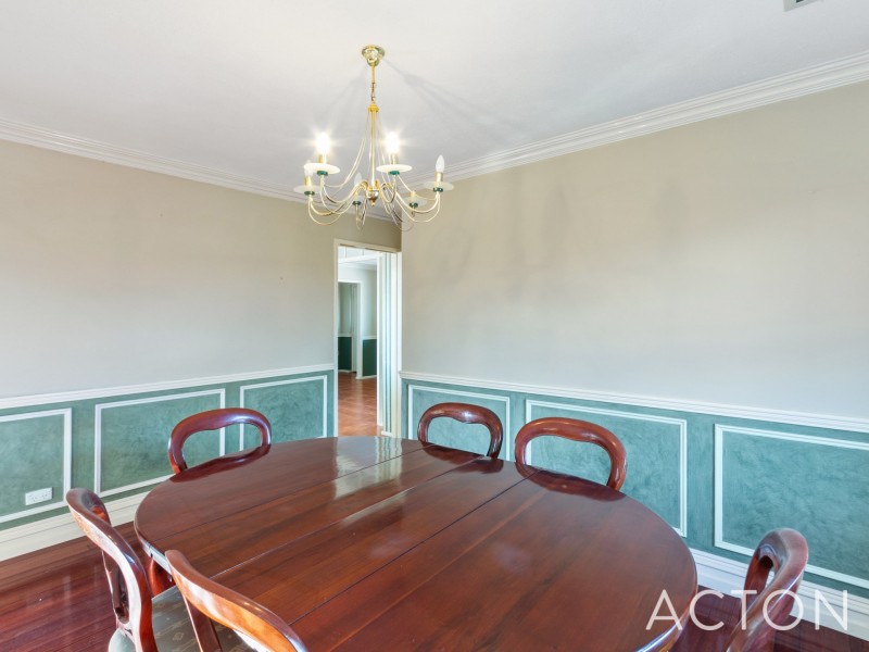 102 Dampier Avenue, Mullaloo WA 6027