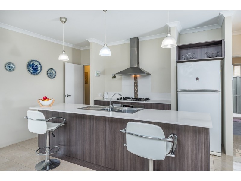 12 Citrine Street, Eglinton WA 6034